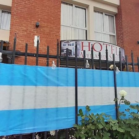 Avellaneda Suites Río Gallegos エクステリア 写真