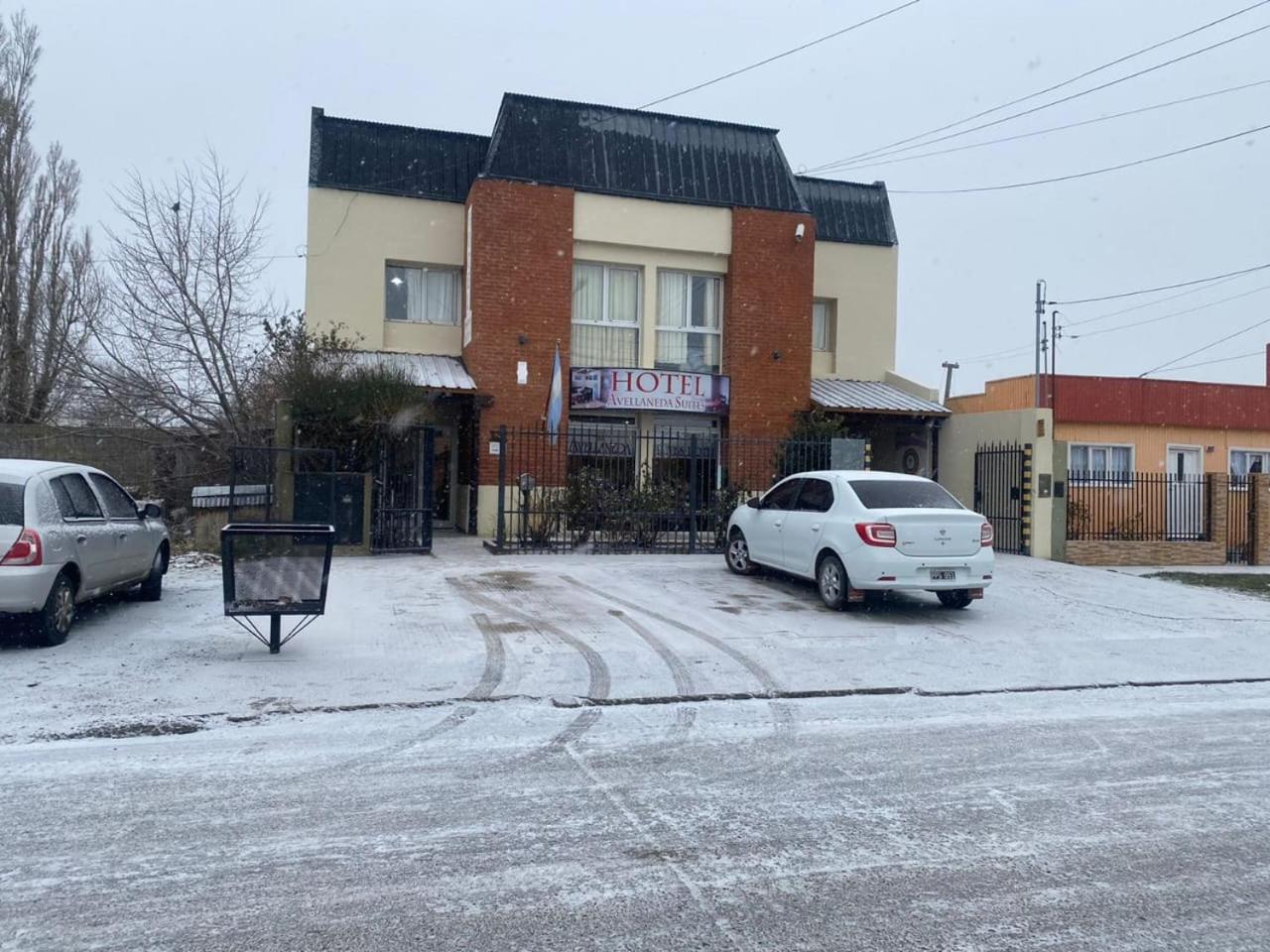 Avellaneda Suites Río Gallegos エクステリア 写真